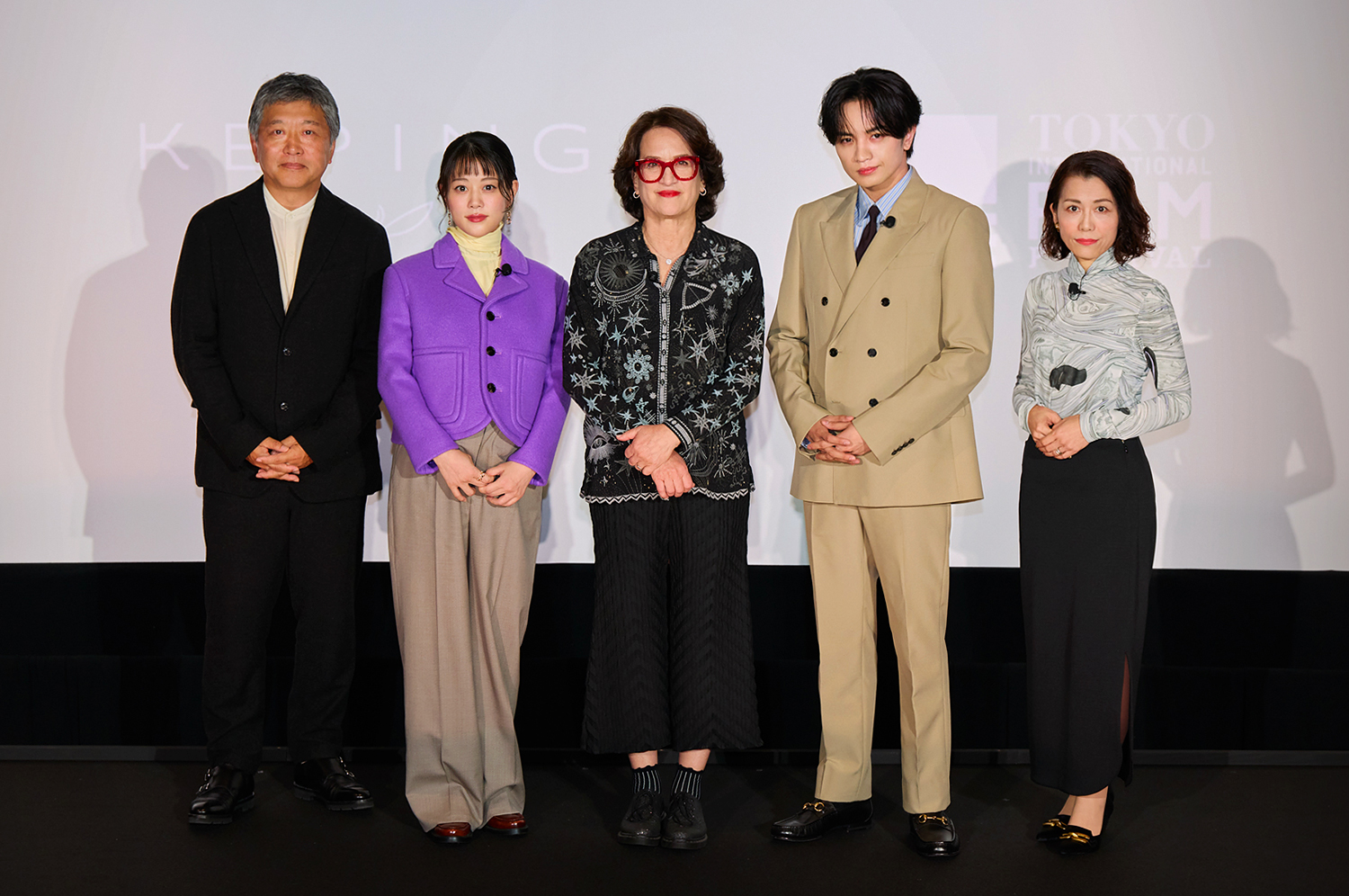 ケリング「ウーマン・イン・モーション」スペシャルトークセッション：高畑充希（俳優）、中島健人（俳優・アーティスト）、デブラ・ゼイン（キャスティング・ディレクター ）、福間美由紀（プロデューサー）／ 是枝裕和（映画監督）