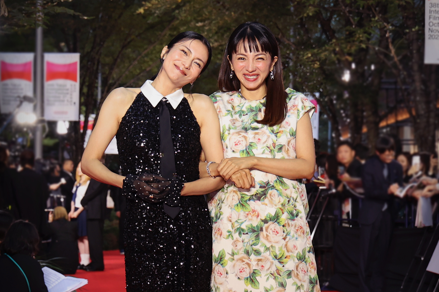 レッドカーペット 『兄を持ち運べるサイズに』 柴咲コウ（俳優）、満島ひかり（俳優）